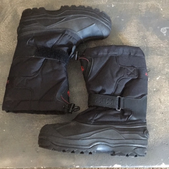 Kamik Shoes - EUC !! Kamik insulated warm winter boots ! 🔥